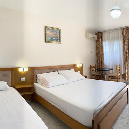 Vila Yasmin 38 ساراندا المظهر الخارجي الصورة